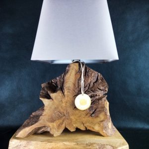 goodwood - drevená stolná lampa